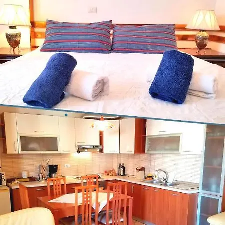 Ardi's Vacations Apartment Vlore