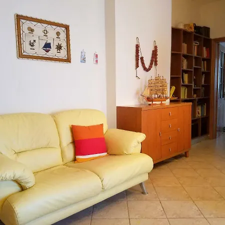 Ardi's Vacations Apartment